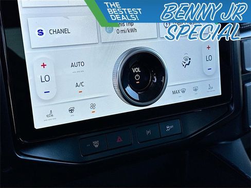 Used 2025 Ford F150 Lightning Flash image 16