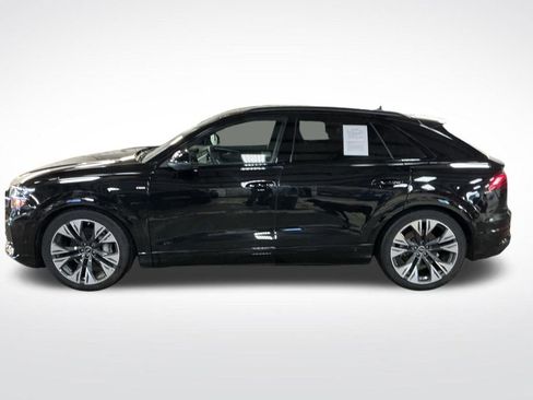 Certified 2025 Audi Q8 Prestige w/ Prestige Package image 2