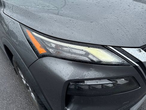 Used 2022 Nissan Rogue S AWD/4WD image 10