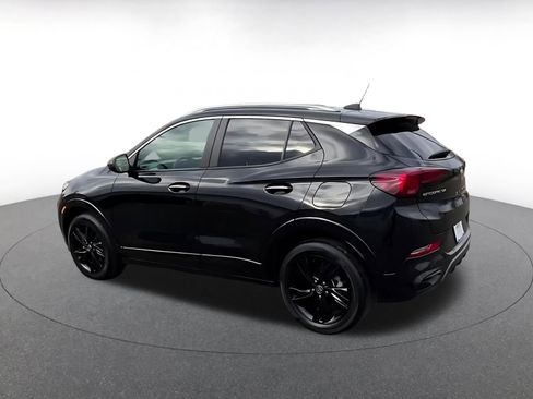 Used 2024 Buick Encore GX Sport Touring image 10