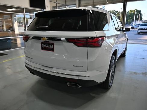 Used 2022 Chevrolet Traverse Premier w/ LPO, Floor Liner Package AWD/4WD image 5