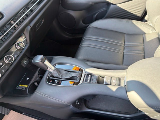 Used 2024 Honda HR-V EX-L image 17