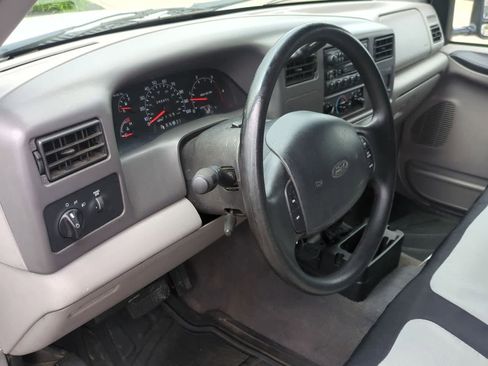 Used 2000 Ford F250 XLT RWD image 10