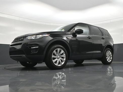 Used 2018 Land Rover Discovery Sport SE AWD/4WD image 22