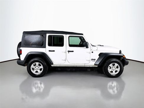Used 2021 Jeep Wrangler Unlimited Sport S image 9