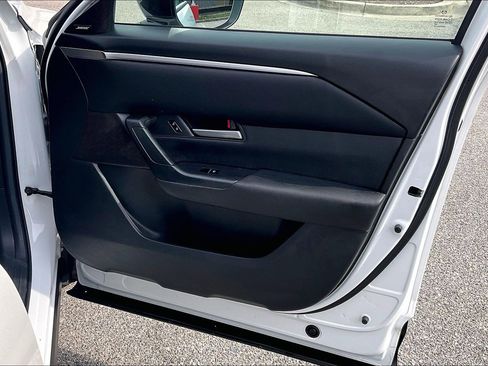 Used 2024 MAZDA CX-50 AWD 2.5 S w/ Weather Package image 29