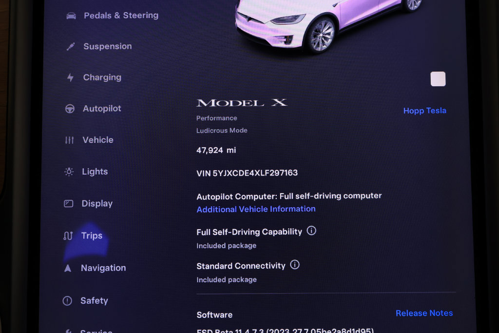 Used 2020 Tesla Model X Performance AWD/4WD image 34