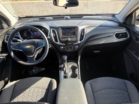 Used 2022 Chevrolet Equinox LT image 15