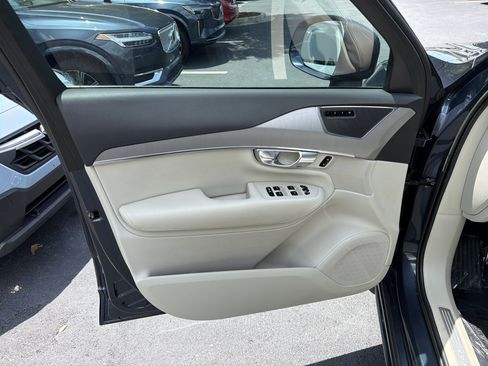 Certified 2023 Volvo XC90 B5 Core w/ Protection Package Premier AWD/4WD image 14