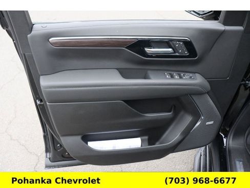 New 2026 Chevrolet Suburban LT w/ Comfort Package image 21