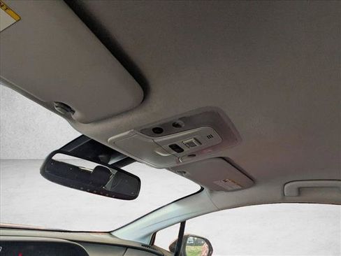 Used 2019 Toyota Prius Prime Advanced FWD image 19
