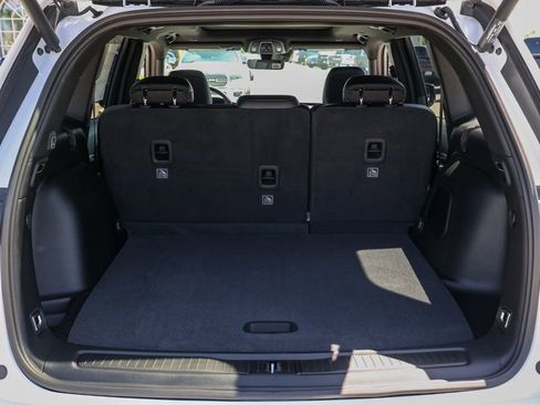 New 2026 Jeep Grand Cherokee Limited w/ Limited Altitude Package RWD image 16