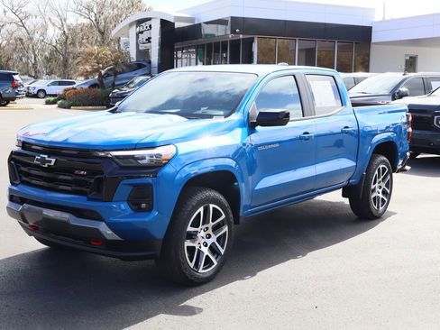 Certified 2024 Chevrolet Colorado Z71 w/ Advanced Trailering Package image 4