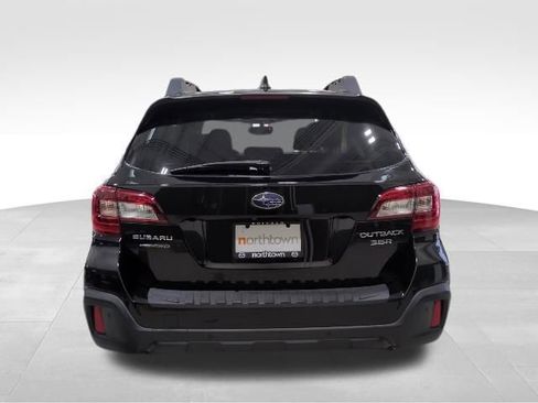 Used 2019 Subaru Outback 3.6R Limited image 24