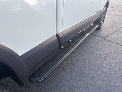 Used 2018 Nissan Titan Platinum Reserve w/ Platinum Utility Package image 11