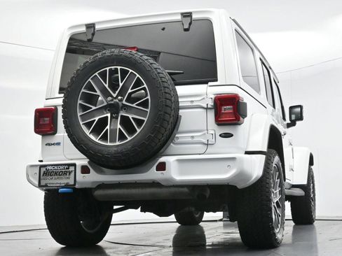 Used 2024 Jeep Wrangler High Altitude AWD/4WD image 55