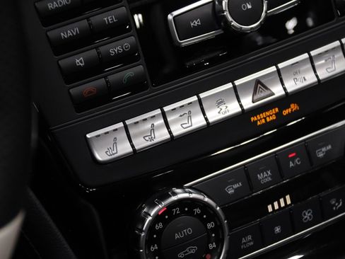 Used 2015 Mercedes-Benz SL 550 w/ White Arrow Edition image 57