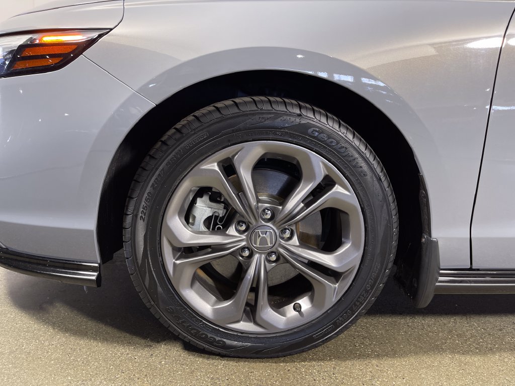 Used 2023 Honda Accord EX-L image 11