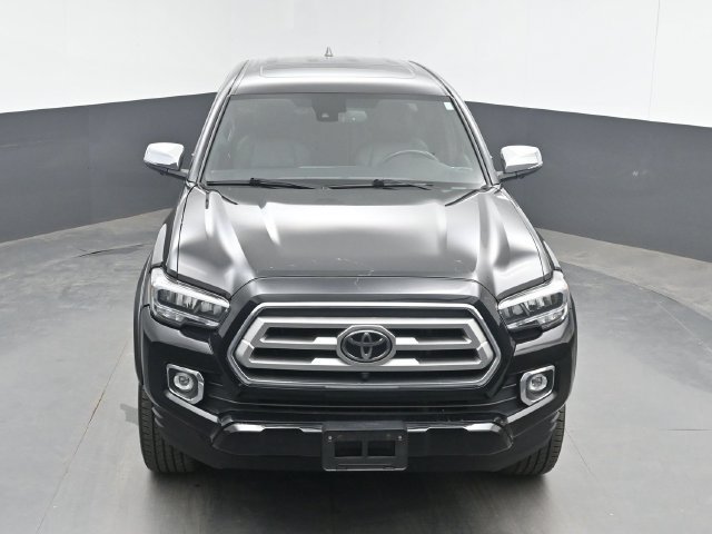 Used 2022 Toyota Tacoma Limited AWD/4WD image 36