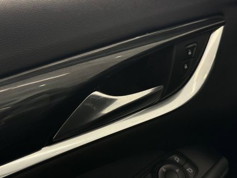 Used 2021 Buick Enclave Essence w/ LPO, Touring Package image 55