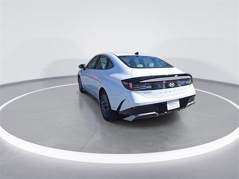 New 2025 Hyundai Sonata SEL image 7