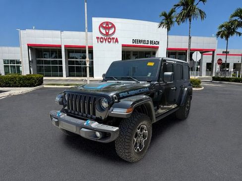 Used 2023 Jeep Wrangler Unlimited Rubicon 4xe w/ Steel Bumper Group AWD/4WD image 3