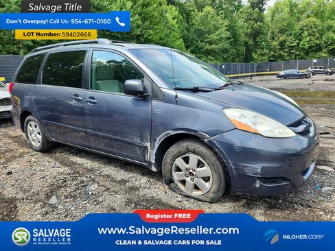 Used 2010 Toyota Sienna FWD image 5