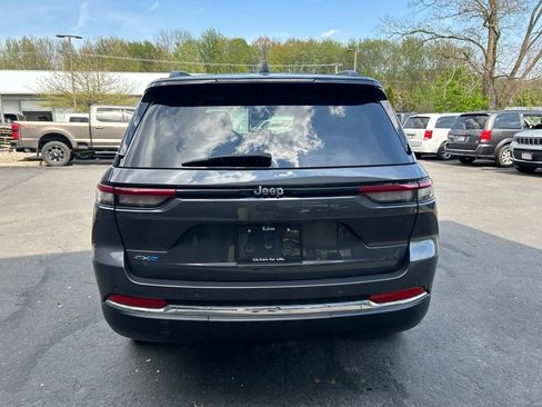Used 2023 Jeep Grand Cherokee 4WD 4xe image 5