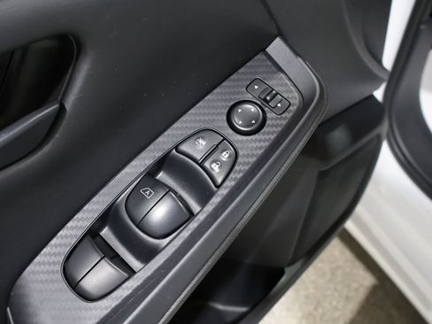 Used 2024 Nissan Sentra S image 14