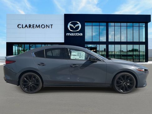 New 2026 MAZDA MAZDA3 2.5 Turbo Sedan w/Premium Plus AWD/4WD image 4