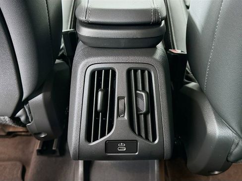 New 2026 BMW X1 xDrive28i w/ Convenience Package image 18