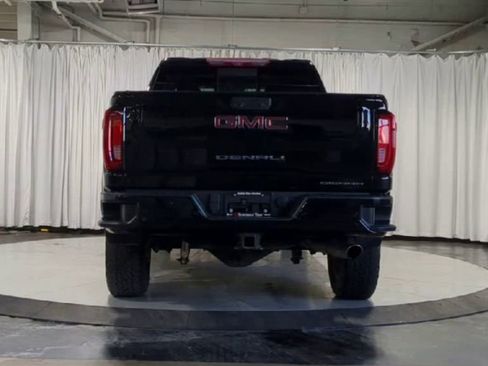 Used 2021 GMC Sierra 2500 Denali w/ Denali Ultimate Package AWD/4WD image 9