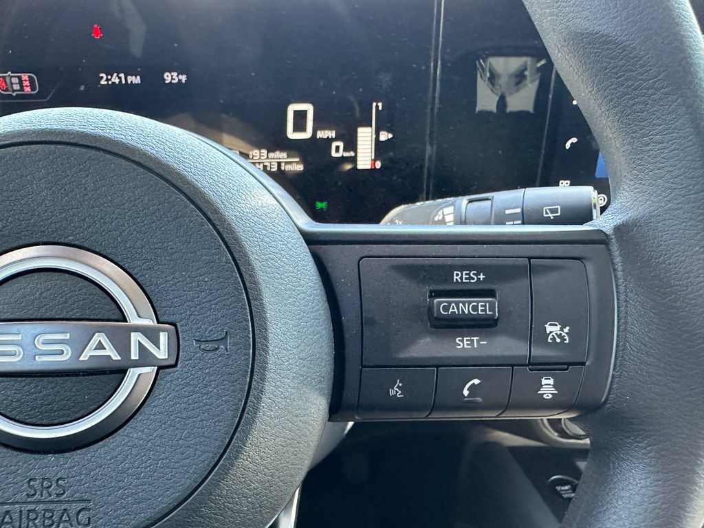 Used 2026 Nissan Kicks SV FWD image 27