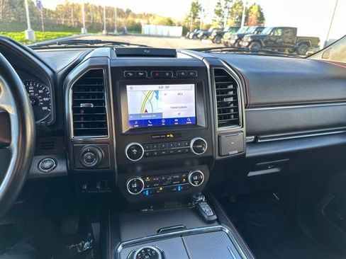 Used 2021 Ford Expedition Max Limited AWD/4WD image 28