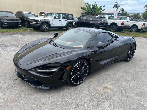 Used 2019 McLaren 720S Base 2dr Convertible image 3