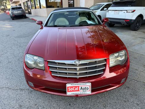 Used 2006 Chrysler Crossfire Limited image 8