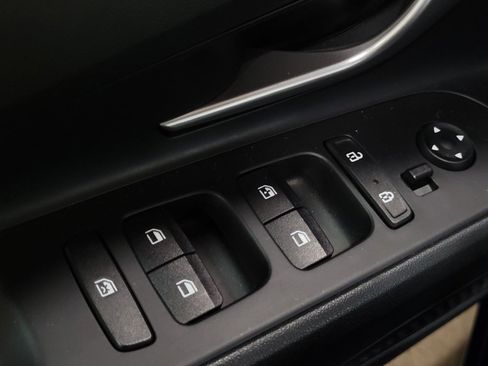 Used 2022 Hyundai Elantra SEL w/ Cargo Package image 27