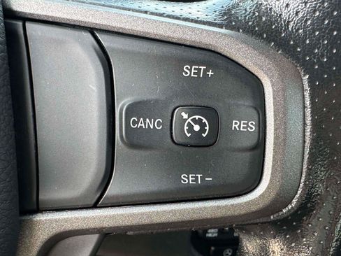 Used 2023 RAM 1500 Tradesman AWD/4WD image 19