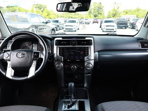 Used 2022 Toyota 4Runner SR5 RWD image 28