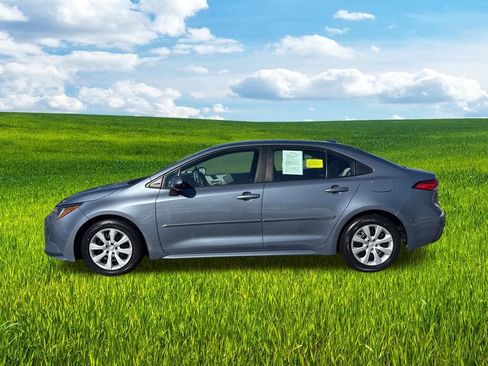 Used 2020 Toyota Corolla LE w/ Body Protection Package image 8