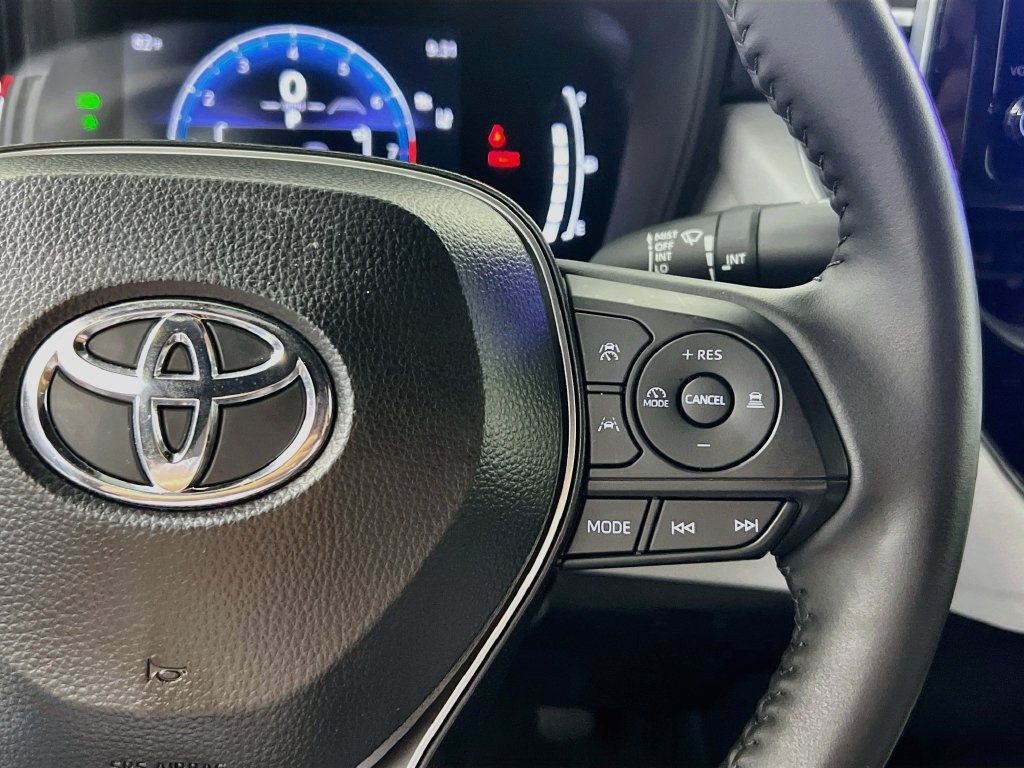 Used 2026 Toyota Corolla SE FWD image 17