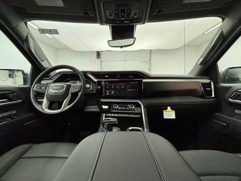 New 2026 GMC Sierra 1500 Denali w/ Denali Reserve Package image 2