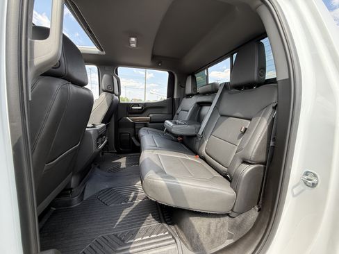 Used 2021 Chevrolet Silverado 1500 LT Trail Boss w/ Convenience Package II AWD/4WD image 32