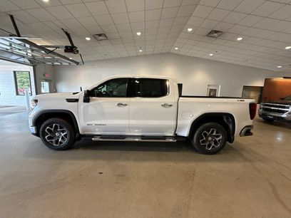 New 2026 GMC Sierra 1500 SLT w/ SLT Premium Plus Package