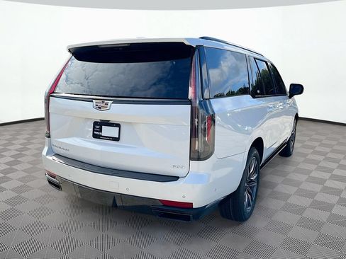 Used 2023 Cadillac Escalade ESV Sport w/ Touring Package AWD/4WD image 6