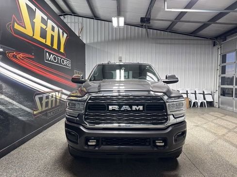 Used 2019 RAM 2500 Limited image 33