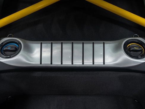 Used 2020 Porsche 718 Cayman GT4 image 60