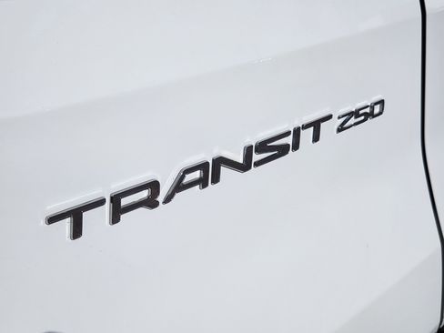 Used 2023 Ford Transit 250 148 High Roof Extended w/ Load Area Protection Package RWD image 10