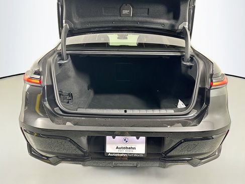 New 2025 BMW 740i xDrive w/ Executive Package image 29