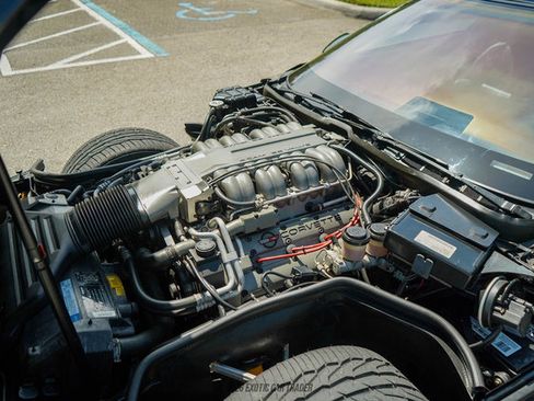 Used 1990 Chevrolet Corvette ZR-1 RWD image 21